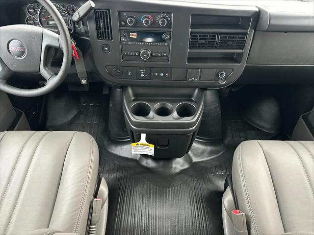 2025 GMC Savana Cargo RWD 3500 Regular Wheelbase Work Van
