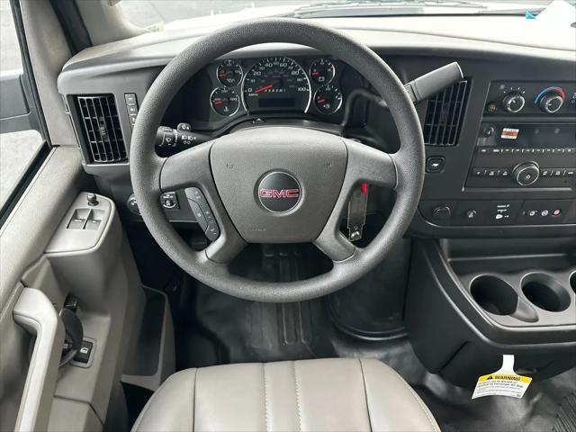 2025 GMC Savana Cargo RWD 3500 Regular Wheelbase Work Van