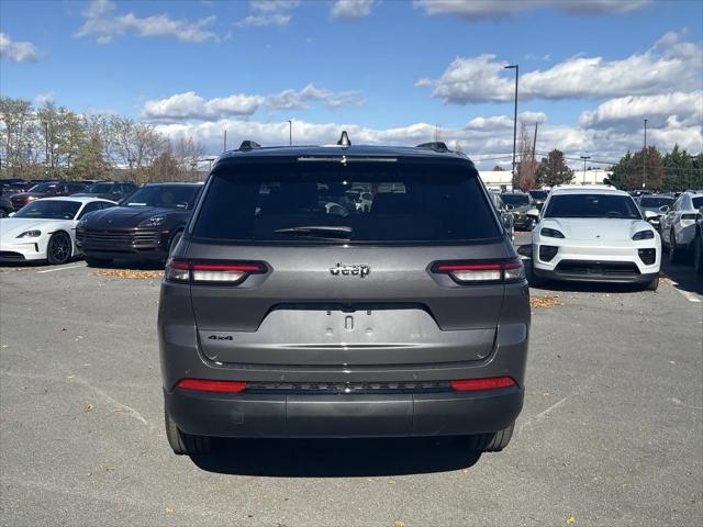 2025 Jeep Grand Cherokee L Limited 4x4
