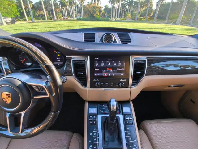 2018 Porsche Macan Turbo