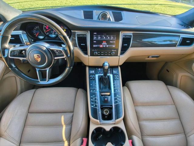 2018 Porsche Macan Turbo