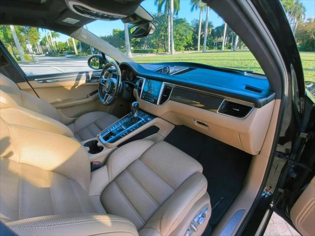 2018 Porsche Macan Turbo