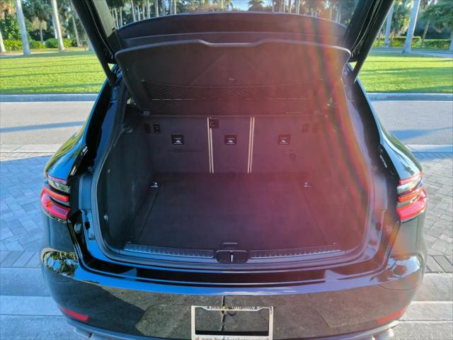 2018 Porsche Macan Turbo