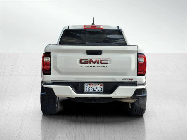 2024 GMC Canyon 4WD AT4