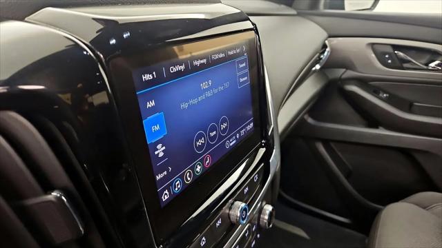 2022 Chevrolet Traverse AWD LT Cloth