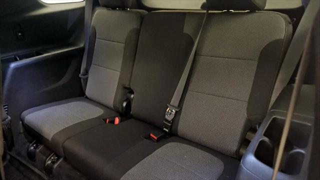 2022 Chevrolet Traverse AWD LT Cloth