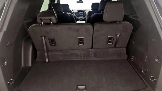 2022 Chevrolet Traverse AWD LT Cloth