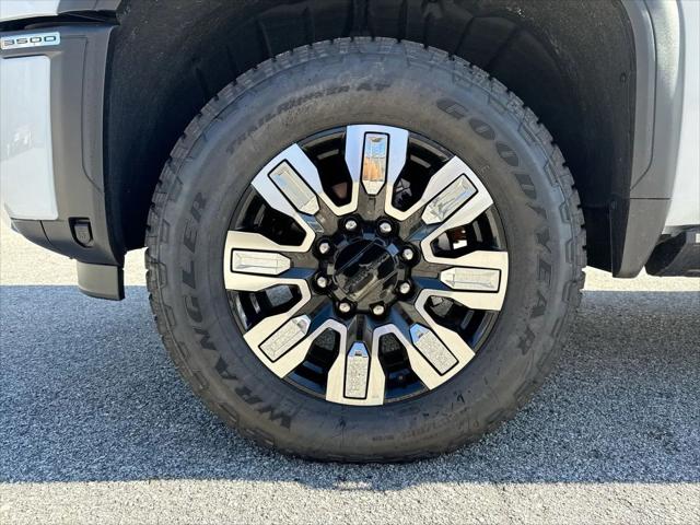 2026 GMC Sierra 3500HD Crew Cab, Long Bed, Denali, 4WD