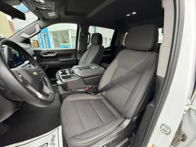 2025 Chevrolet Silverado 1500 4WD Crew Cab Standard Bed LT
