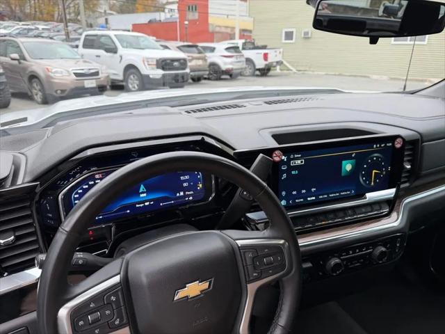 2025 Chevrolet Silverado 1500 4WD Crew Cab Standard Bed LT