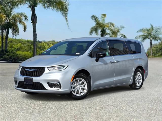 2026 Chrysler Pacifica Select for sale in Downey, CA