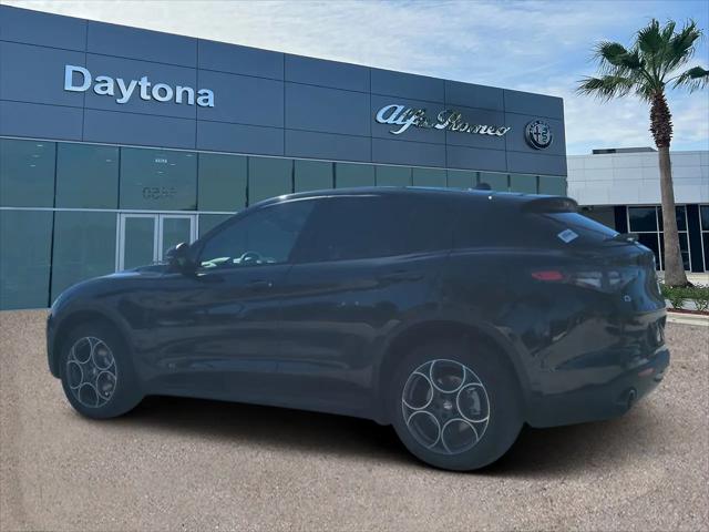 2025 Alfa Romeo Stelvio Sprint AWD