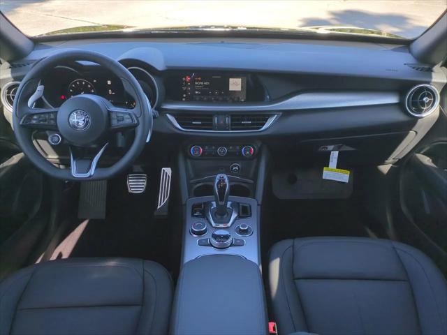 2025 Alfa Romeo Stelvio Sprint AWD