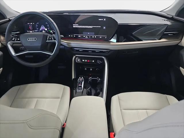 2025 Audi Q5 Premium TFSI quattro S tronic