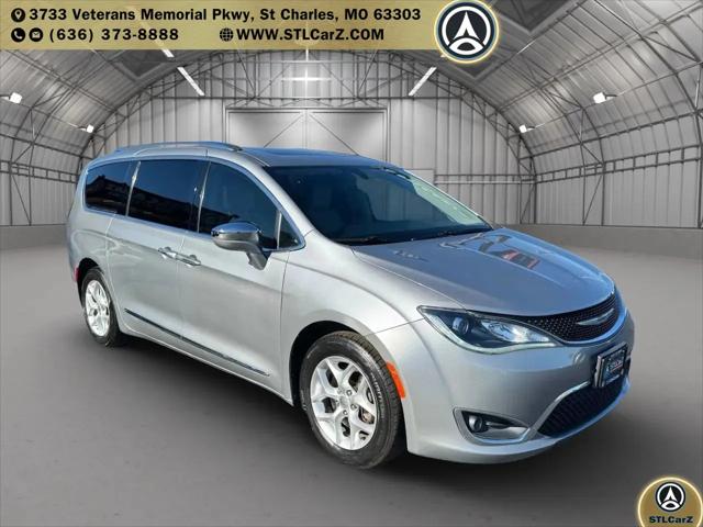 2020 Chrysler Pacifica Limited for sale in Saint Charles, MO