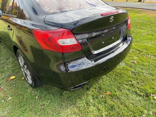 2010 Suzuki Kizashi GTS
