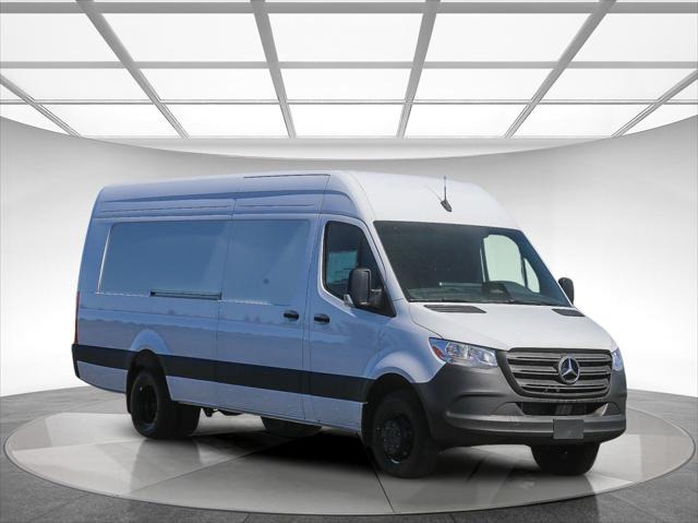 2026 Mercedes-Benz Sprinter Cargo Van High Roof 4-Cyl Diesel HO
