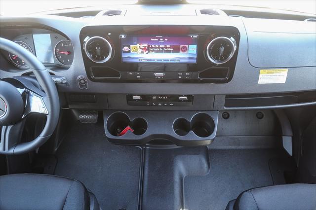 2026 Mercedes-Benz Sprinter Cargo Van High Roof 4-Cyl Diesel HO