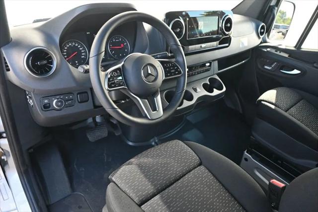 2022 Mercedes-Benz Sprinter 2500 Standard Roof V6