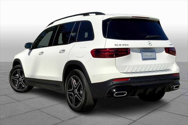 2026 Mercedes-Benz GLB 4MATIC