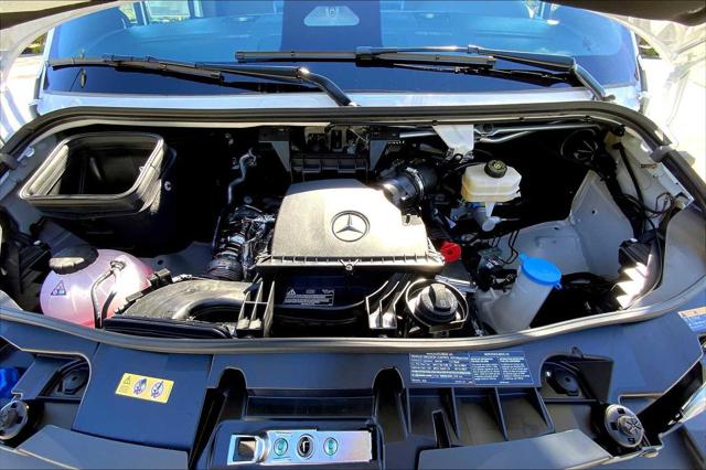 2026 Mercedes-Benz Sprinter Cargo Van Standard Roof 4-Cyl Diesel HO