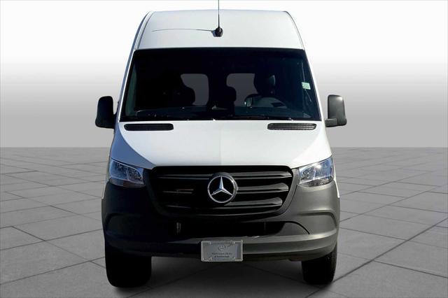 2026 Mercedes-Benz Sprinter Crew Van Standard Roof 4-Cyl Diesel HO