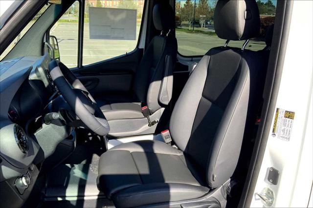 2026 Mercedes-Benz Sprinter Crew Van Standard Roof 4-Cyl Diesel HO