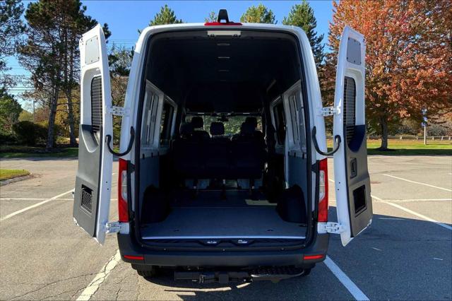 2026 Mercedes-Benz Sprinter Crew Van Standard Roof 4-Cyl Diesel HO