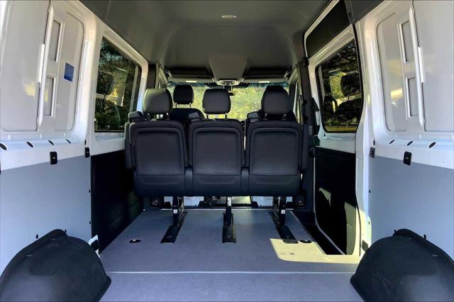 2026 Mercedes-Benz Sprinter Crew Van Standard Roof 4-Cyl Diesel HO
