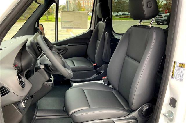2026 Mercedes-Benz Sprinter Crew Van Standard Roof 4-Cyl Diesel HO