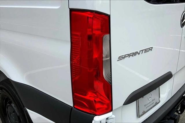 2026 Mercedes-Benz Sprinter Crew Van Standard Roof 4-Cyl Diesel HO