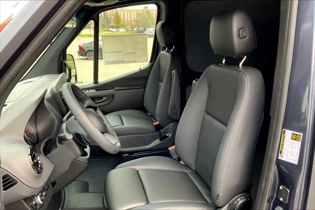 2026 Mercedes-Benz Sprinter Cargo Van Standard Roof 4-Cyl Diesel HO