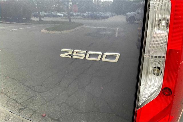 2026 Mercedes-Benz Sprinter Cargo Van Standard Roof 4-Cyl Diesel HO