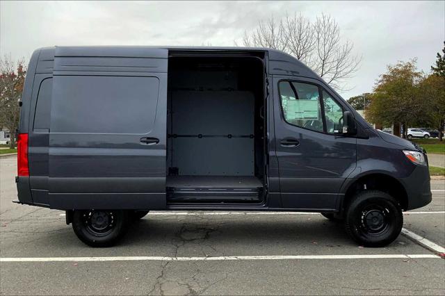 2026 Mercedes-Benz Sprinter Cargo Van Standard Roof 4-Cyl Diesel HO