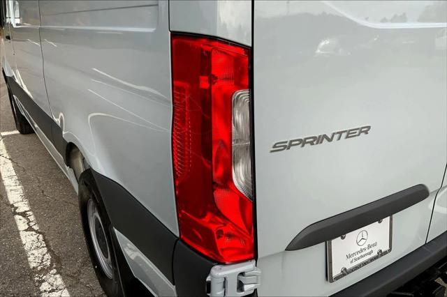 2026 Mercedes-Benz Sprinter Cargo Van Standard Roof 4-Cyl Diesel HO