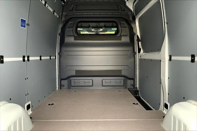 2026 Mercedes-Benz Sprinter Cargo Van Standard Roof 4-Cyl Diesel HO