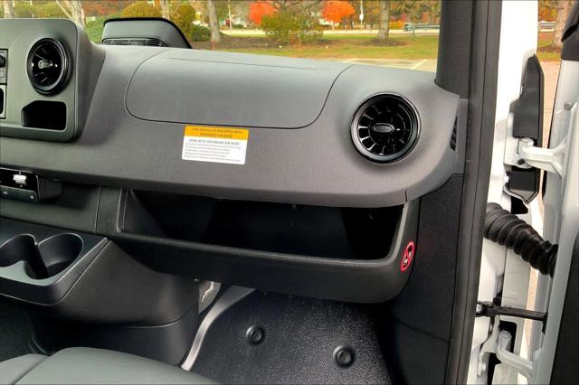 2026 Mercedes-Benz Sprinter Cargo Van Standard Roof 4-Cyl Diesel