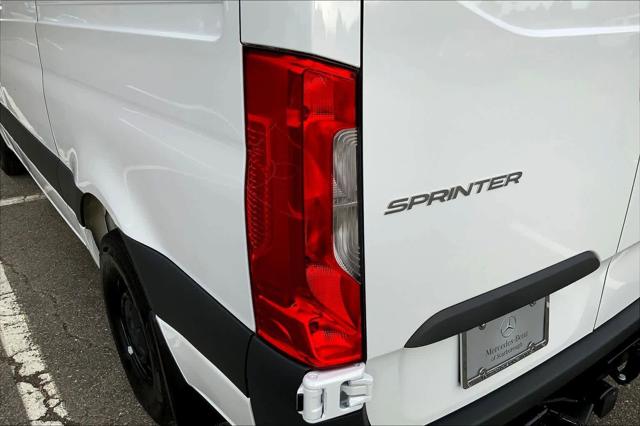 2026 Mercedes-Benz Sprinter Cargo Van Standard Roof 4-Cyl Diesel