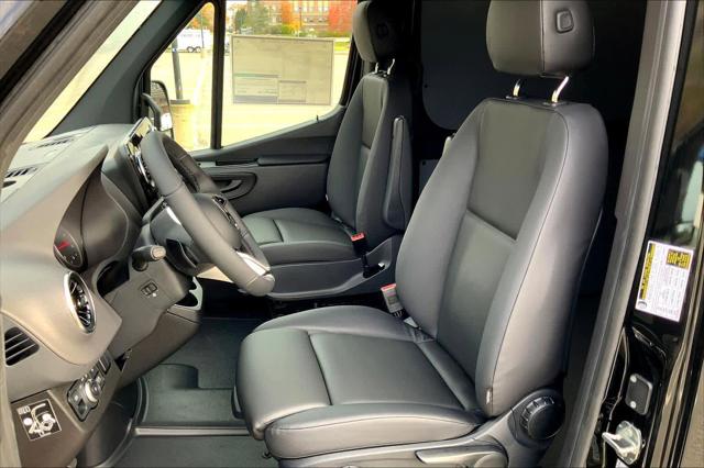 2026 Mercedes-Benz Sprinter Cargo Van Standard Roof 4-Cyl Diesel HO
