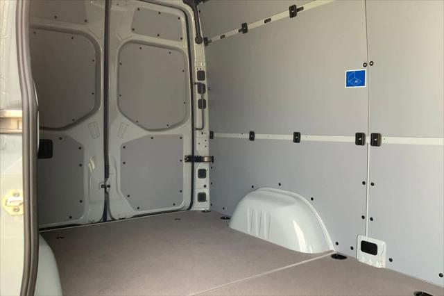 2026 Mercedes-Benz Sprinter Cargo Van Standard Roof 4-Cyl Diesel HO