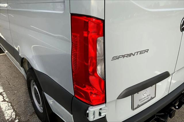 2026 Mercedes-Benz Sprinter Cargo Van Standard Roof 4-Cyl Diesel HO