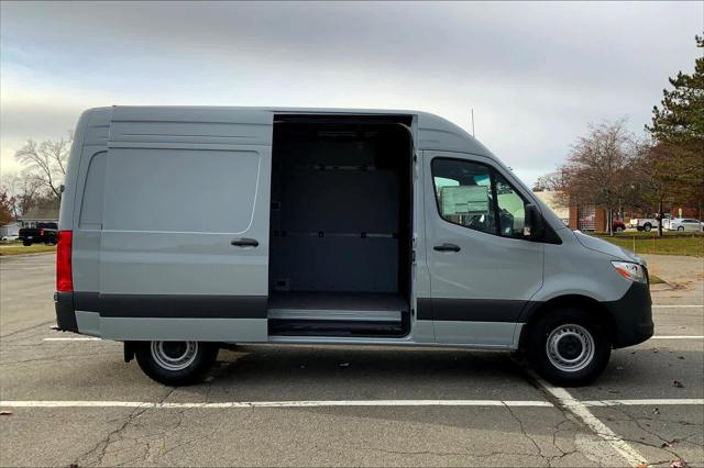 2026 Mercedes-Benz Sprinter Cargo Van Standard Roof 4-Cyl Diesel HO