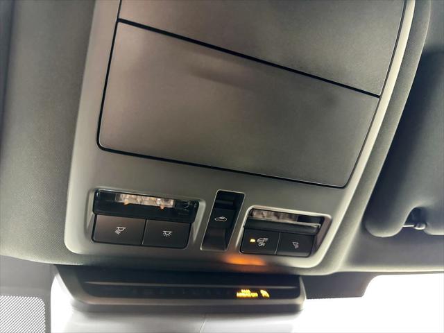 2026 Mazda X-90 Premium Plus