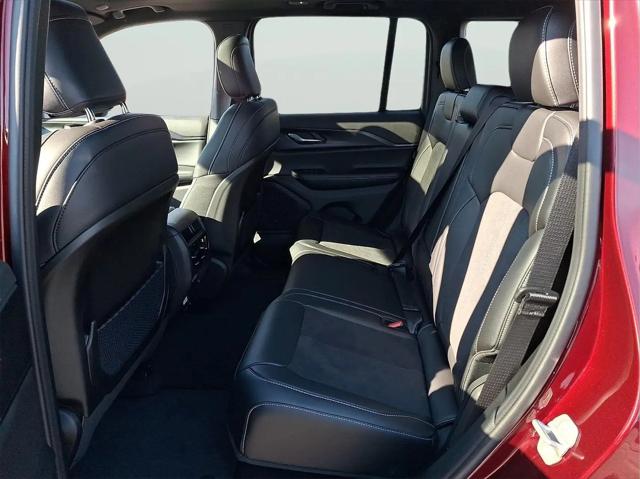 2025 Jeep Grand Cherokee Altitude X 4x4