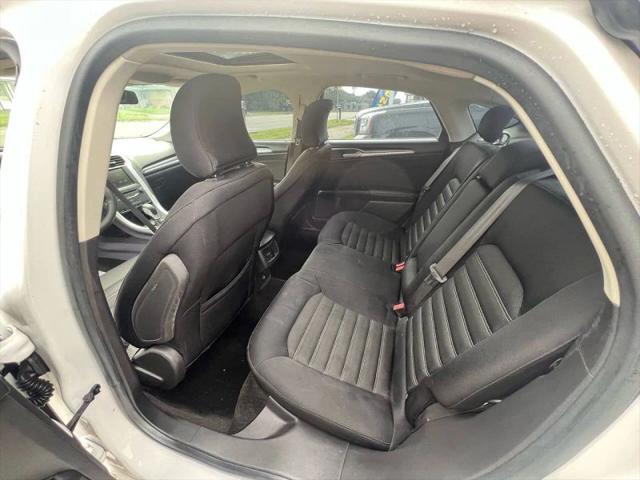 2015 Ford Fusion SE