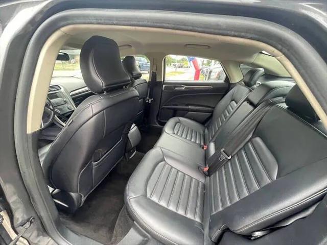 2018 Ford Fusion SE