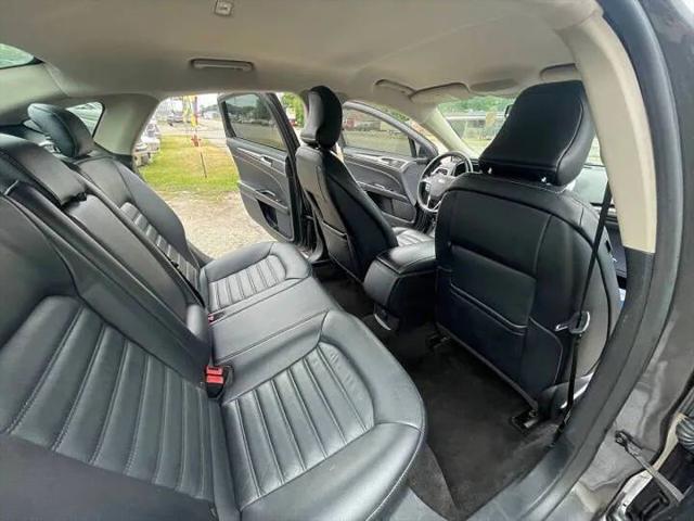 2018 Ford Fusion SE