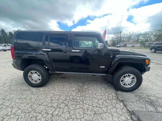 2008 HUMMER H3 Base