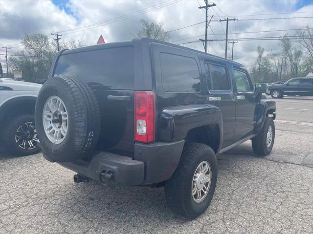 2008 HUMMER H3 Base
