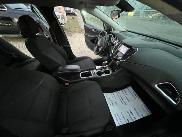 2017 Chevrolet Cruze LT Auto